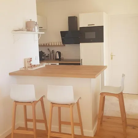 Sant Andria Apartment